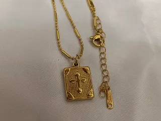 Collar Cruz Baño Oro 18K Acero Inoxidable