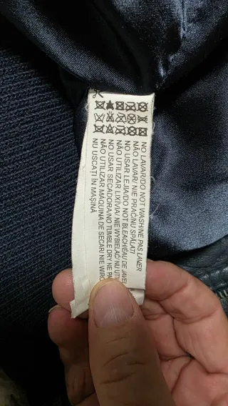 Cazadora Piel Negra/Azul Bershka