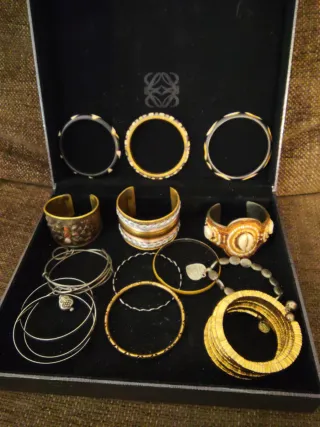 Pulseras Loewe Mujer Doradas y Multicolor