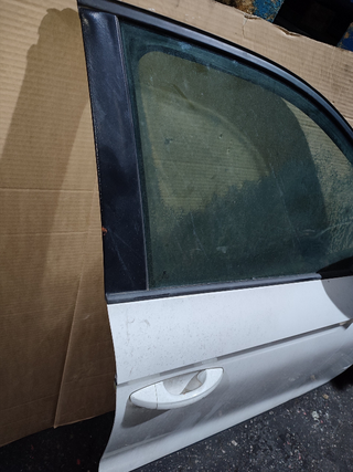 PUERTA DELANTERA DERECHA SEAT ARONA Style | 0