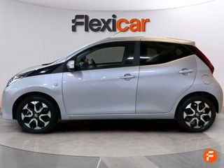 Toyota Aygo 1.0 70 x-play