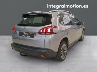 Peugeot 2008 Active BlueHDI 100 S&S BVM6