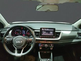 Kia Stonic 1.2 DPi 62kW (84CV) Concept