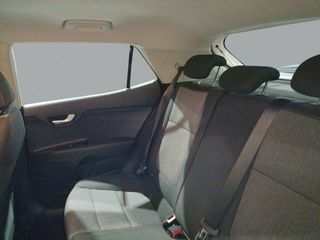 Kia Stonic 1.2 DPi 62kW (84CV) Concept