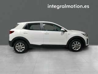 Kia Stonic 1.2 DPi 62kW (84CV) Concept