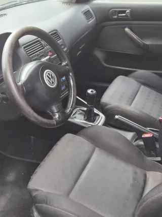 Volkswagen Bora 2000