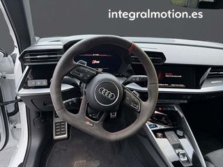 Audi A3 RS3 Sportback TFSI 294kW quattro S tron