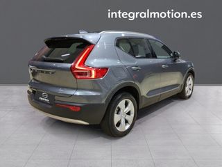 Volvo XC40 2.0 D3 Momentum