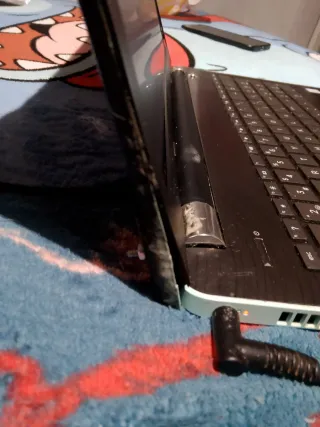 Portátil HP TPN-C129