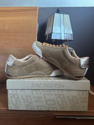 Golden Goose True Star Marrón y Dorado