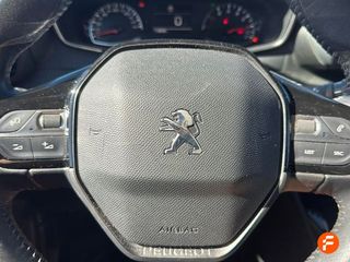 Peugeot 2008 Active BlueHDI 100 S&S BVM6