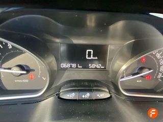 Peugeot 2008 Signature 1.2 PureTech 60KW (82CV)