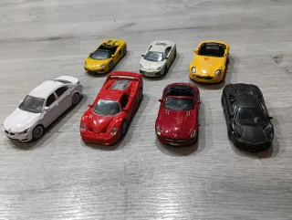 Lote 7 coches colección Burago 1/43