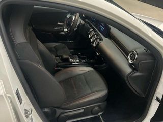 MERCEDES-BENZ Clase A 180 AMG Line (EURO 6d)