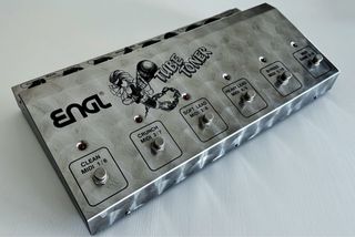 Muchos Pedales de Tope Para Guitarra