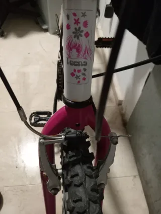 Bicicleta niña 24" Hard Jail Girl