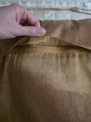 Federa cuscino arredo colore oro