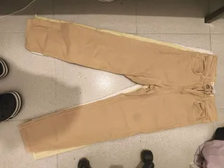 Lote 3 Pantalones Vaqueros 2 zara 1 stradivarius