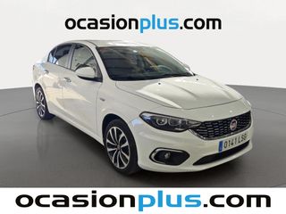 Fiat Tipo Sedan 1.3 Multijet Lounge 70 kW (95 CV)