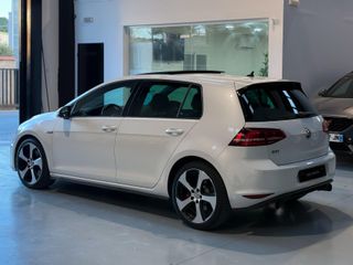 VOLKSWAGEN Golf GTI 2.0 TSI 220CV BMT