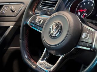 VOLKSWAGEN Golf GTI 2.0 TSI 220CV BMT