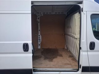 PEUGEOT Boxer 335 L3H2 BlueHDi 96KW (130CV)