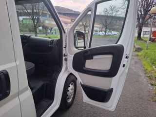 PEUGEOT Boxer 335 L3H2 BlueHDi 96KW (130CV)