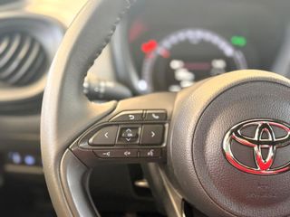 TOYOTA Aygo X Cross 1.0 VVT-I 72CV Play