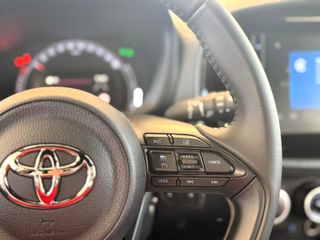 TOYOTA Aygo X Cross 1.0 VVT-I 72CV Play