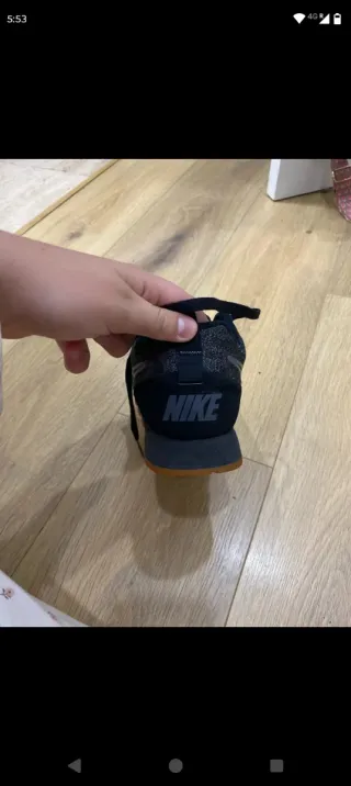 Zapatillas Nike Negras y Grises