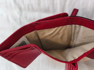 Billetera de piel Renzo Costa Roja