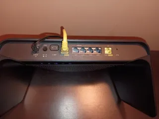 Netgear Nighthawk RAXE 300 Router Wi-Fi 6E