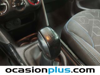 Peugeot 2008 PureTech Signature 60 kW (82 CV)