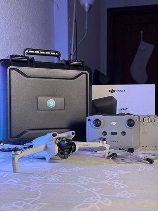 SEMINUEVO DJI Mini 3 Fly More Combo