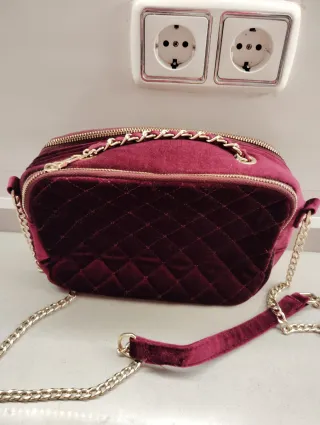 Bolso terciopelo Pull&Bear sin estrenar