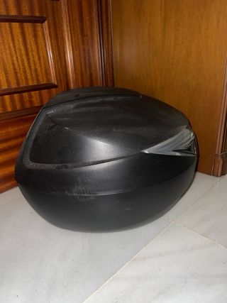 Baúl Shad 39L Negro