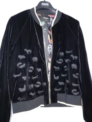 Chaqueta Desigual Negra Talla M