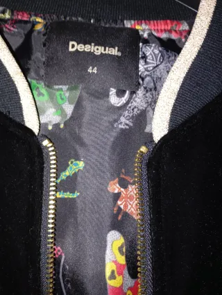 Chaqueta Desigual Negra Talla M
