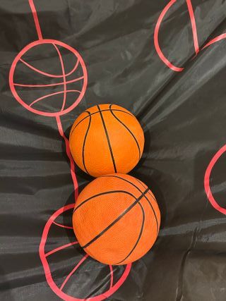 Juego de baloncesto.