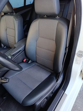 Mercedes-Benz Clase C 2010