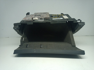 GUANTERA MERCEDES-BENZ CLASE CLA (BM 117)