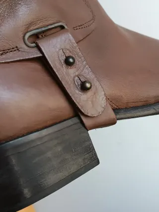 Stivali Mally vera pelle marrone Tg 39