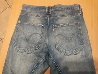 Jeans Levis Engineered W30 L34