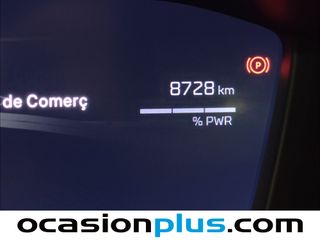 Peugeot 2008 Allure Hybrid eDCS6 107 kW (145 CV)