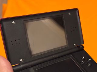 Nintendo DS Lite Roja y Negra