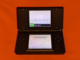 Nintendo DS Lite Roja y Negra