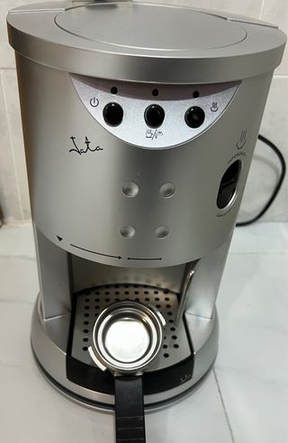 Cafetera Jata Express con Vaporizador