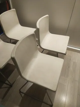 Sillas de Piel Blancas Ikea (4 unidades)