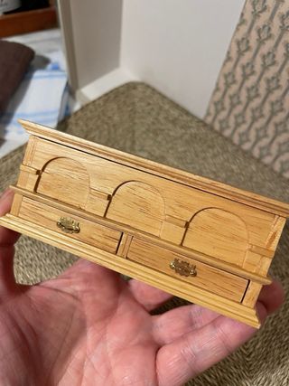 Cassapanca per casa delle bambole