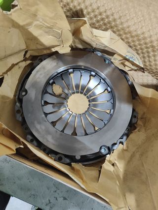 VALEO 834312 Kupplungssatz